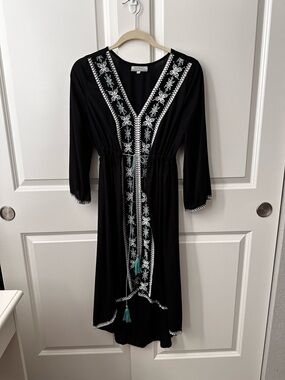 World Market Women’s Sz. L/XL Black Dress with White and Teal Embroidery